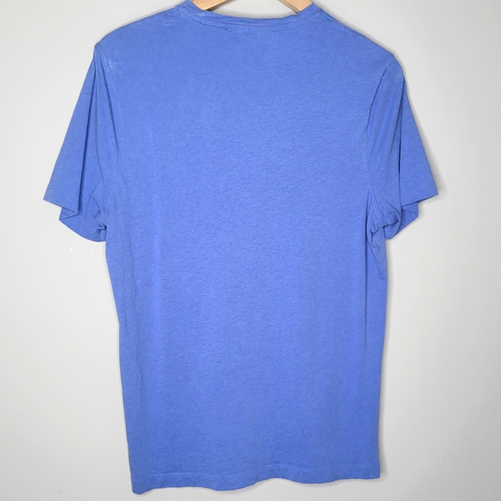 Michael Kors Classic Short Sleeve V-Neck Tee Men's size medium - Picture 5 of 8